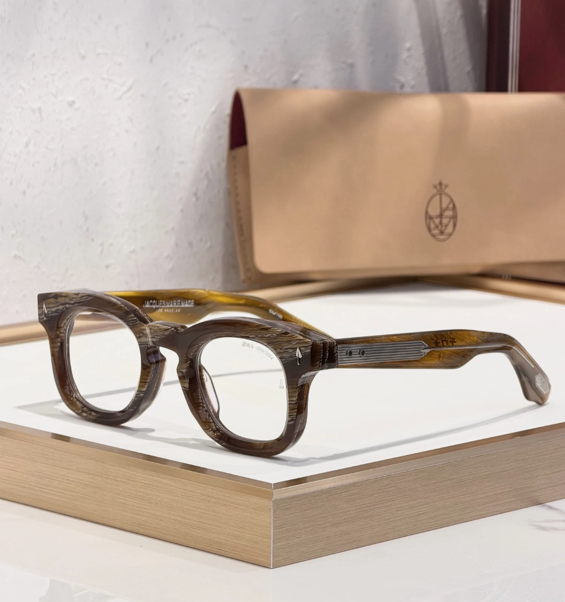 TRENDING - Jacques Marie Mage DEVAUX 10th Anniversary Limited