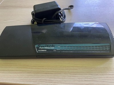 EDIMAX ES3116P fast Ehernet 16-er LAN Switch, 100 Mbit