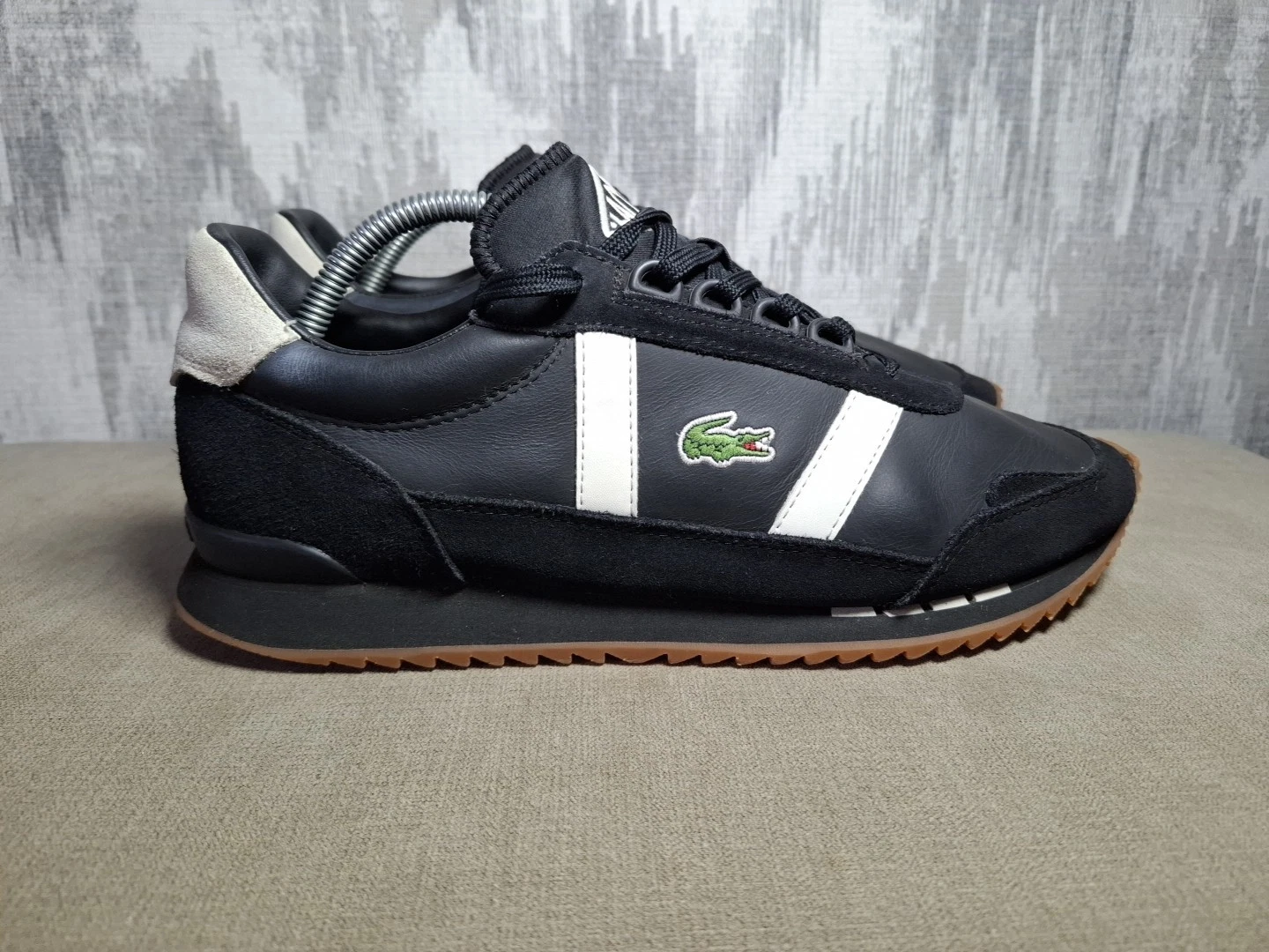 Mens Lacoste Partner Retro Trainers Size UK 9 Black Gum Sole VGC