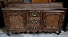 Buffet Lorrain en enfilade époque Louis XV en chene