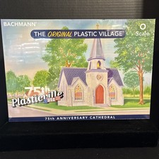 BACHMANN PLASTICVILLE 45630 CATHEDRAL MODEL KIT-NIB-O SCALE