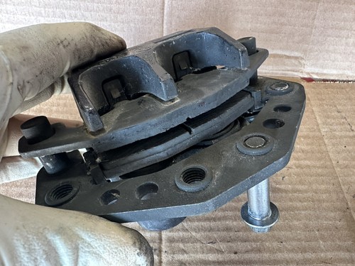 89 Kawasaki EX500 Ninja Front Brake Caliper Assembly OEM GPZ500 -58 - Picture 7 of 8