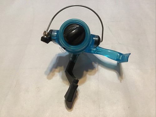 Cool South Bend Star Strike Blue Spinning Reel Lot M11 - Picture 4 of 8