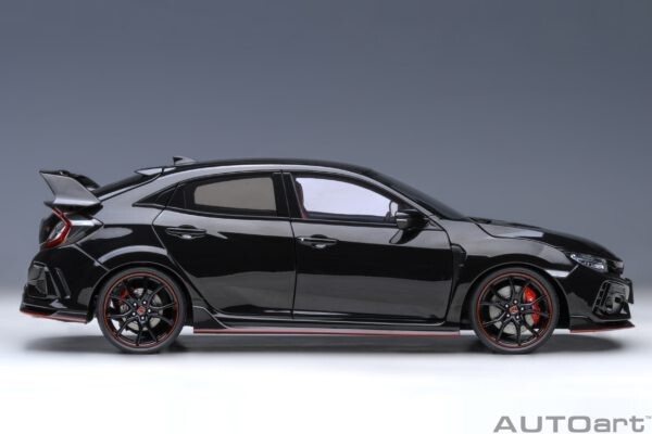 AUTOart Honda CIVIC TYPE R (FK8) 新品 1/18 AUTOart 2021 Honda Civic Type R (FK8) (Racing Blue Pearl) Car
