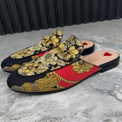Gucci Princetown Horsebit piatto floreale mulo tessuto multicolore 5 UK o 8 US 38 EUR - Foto 3 di 12