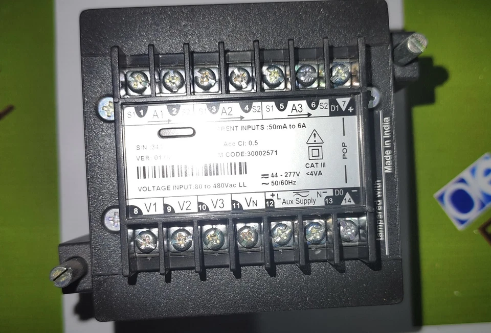 SCHNEIDER EM1000 DIGITAL POWER AND ENERGY METER TENSION 44-300VAC LIVRAISON R... - Photo 4/4