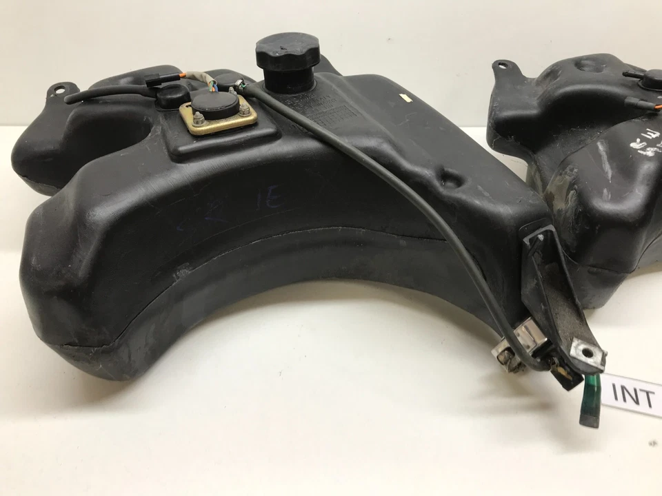 SERBATOIO BENZINA SCOOTER APRILIA SR STREET/DITECH INIEZIONE - Imagen 2 de 4