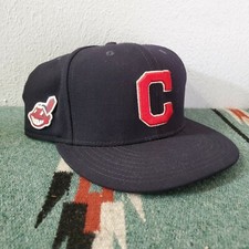 New Era 8 Cleveland Indians Baseball Fitted Wool Hat Cap USA Made Blue Genuine