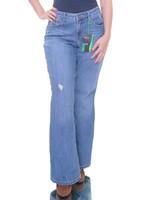 Style & Co. Mid Rise Flare Leg Curvy Fit Jeans Size 8 on sale Style & Co. Mid Rise Flare Leg Curvy Fit Jeans Size 8 on sale