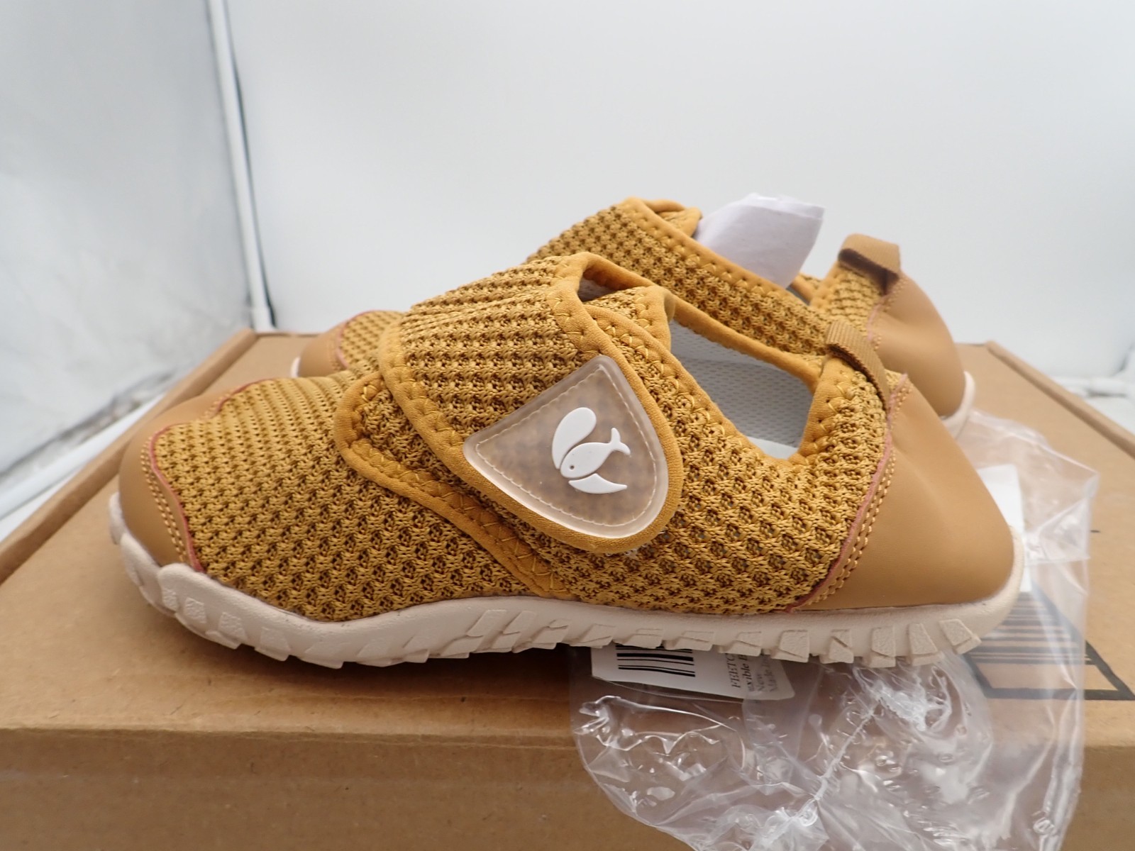 Minimalist Sneakers Brown