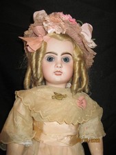 ANTIQUE TETE JUMEAU SIZE 11 IN ALL PINK W/ BOX AND MARKED PARIS DEPOSE SHOES