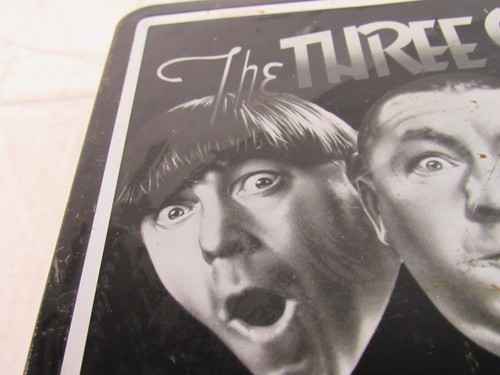The Three Stooges Collectible (Larry, Moe & Curly) Tin Lunch Box - Picture 3 of 10