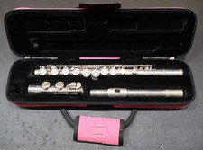 Armstrong Model 104 Flute w/ bag