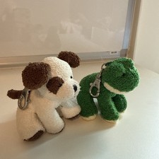 Lot of 2 Russ Berrie DOG  FROG Plush Keychain Metal backpack Clip