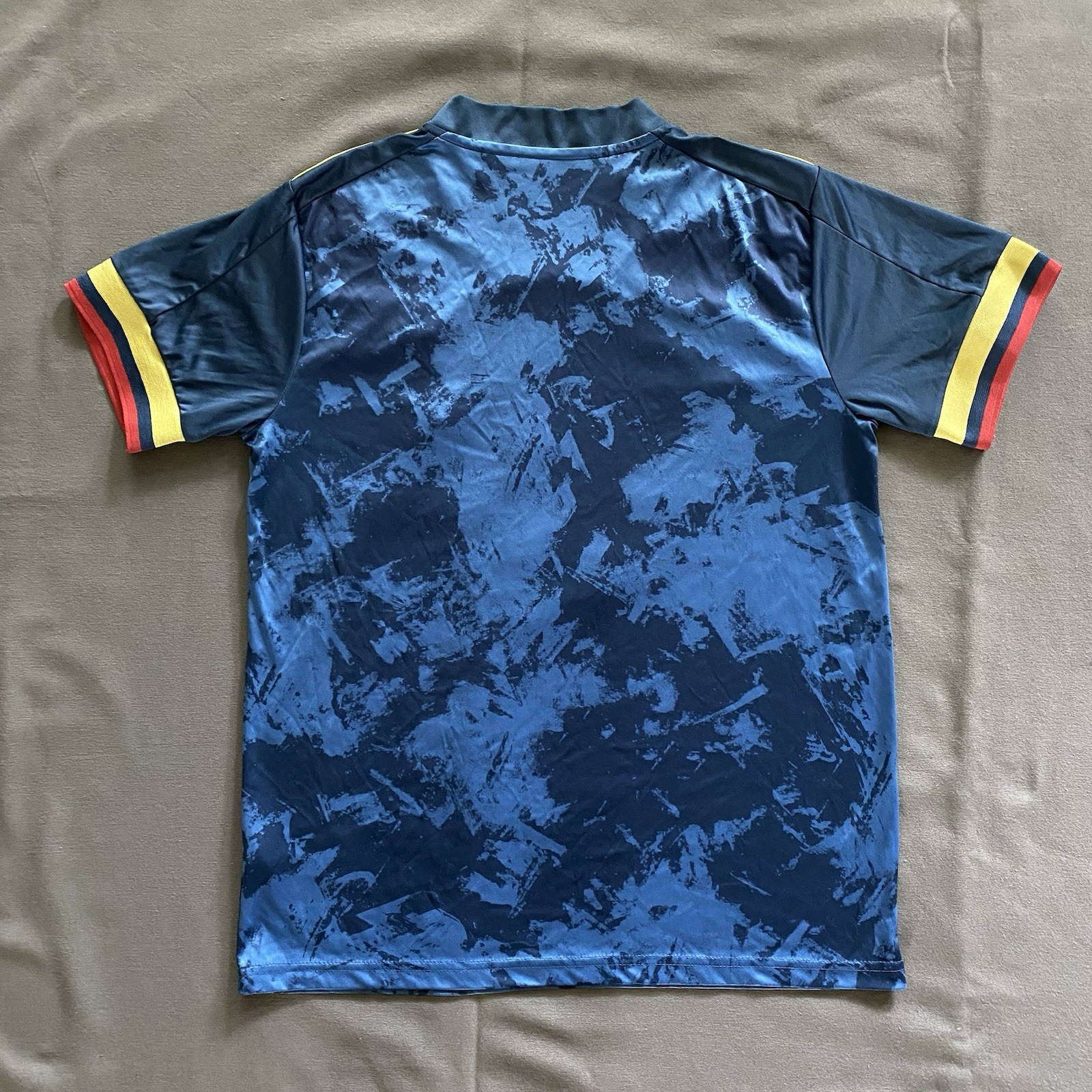 Picture 2 of 12