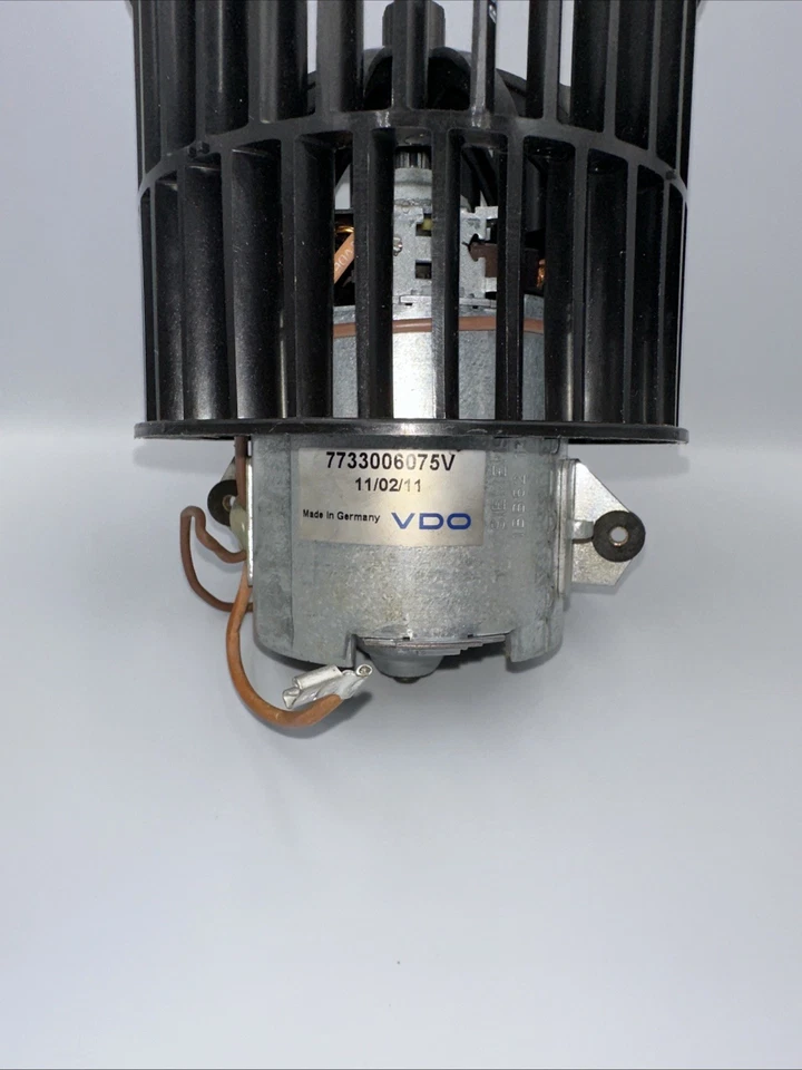 Valeo Heater Blower Motor 715036 Fits Vauxhall Astra F Vecrta A Saab 900 - Image 3 of 4