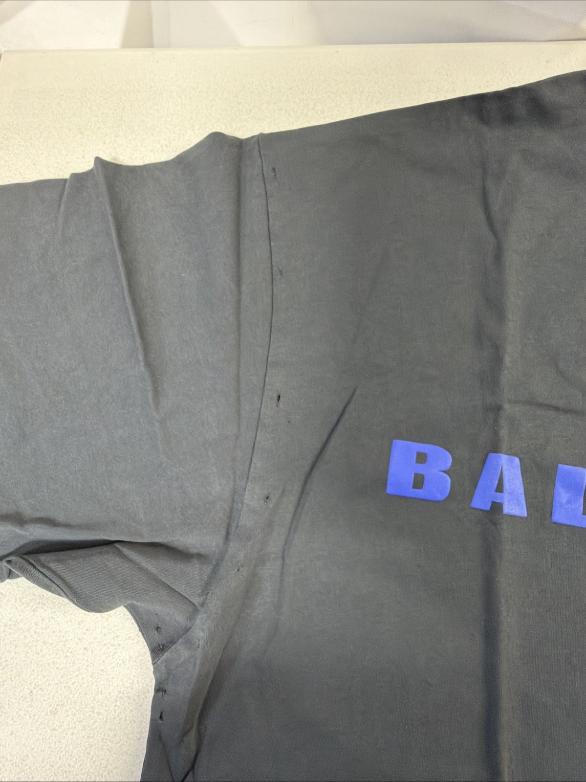 BALENCIAGA International Tshirt Distressed Size Small Unisex image 9