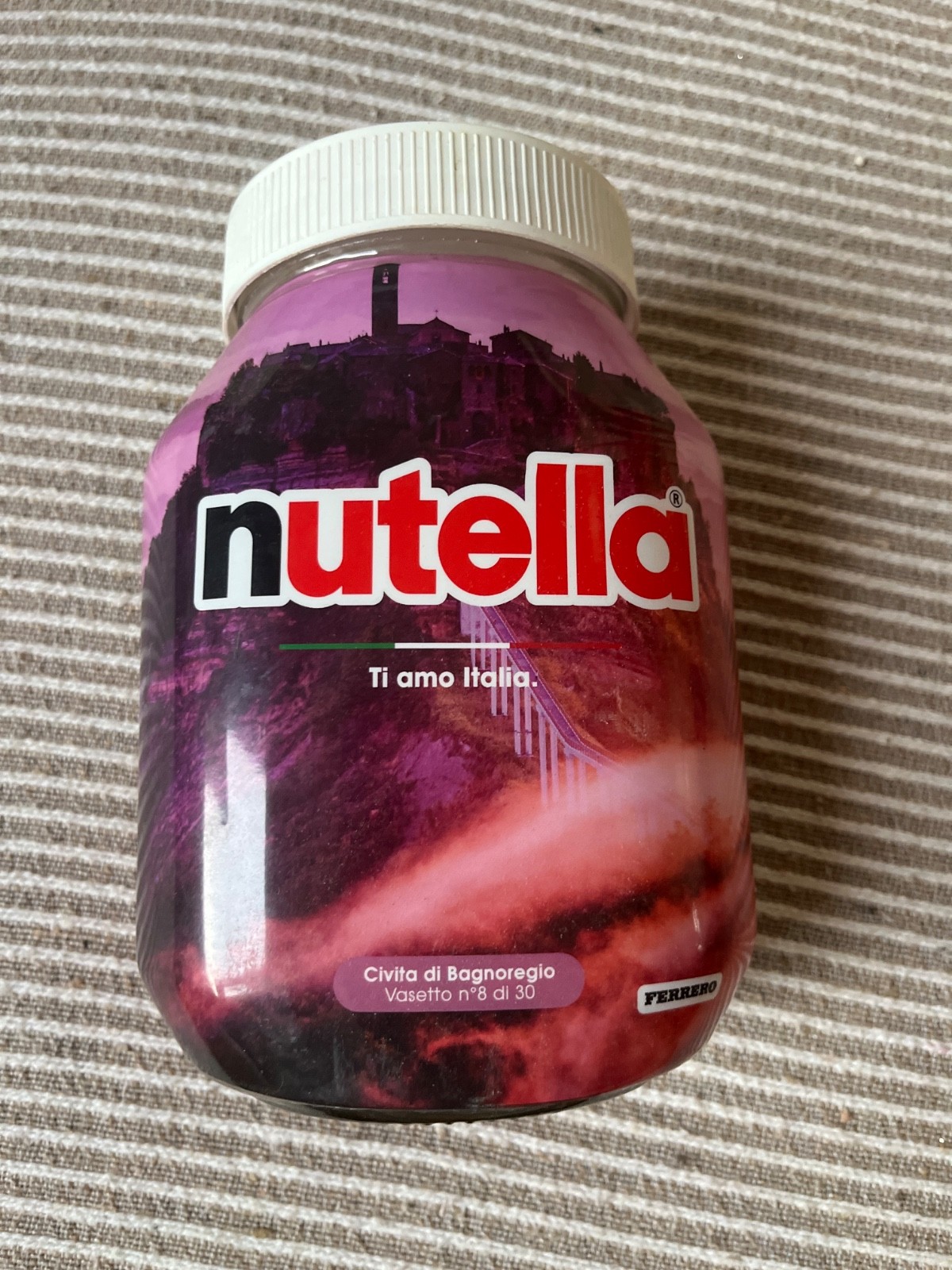 Barattolo Nutello Ti Amo Italia Civita di Bagnoregio n. 8 di 30