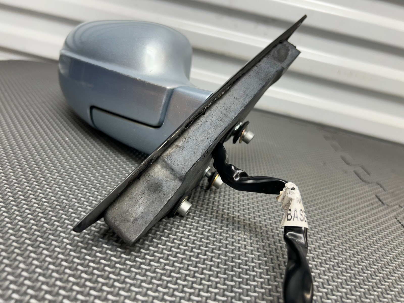 05-08 Maserati Quattroporte M139 Front Right Passenger Door Mirror (Luna Silver)
