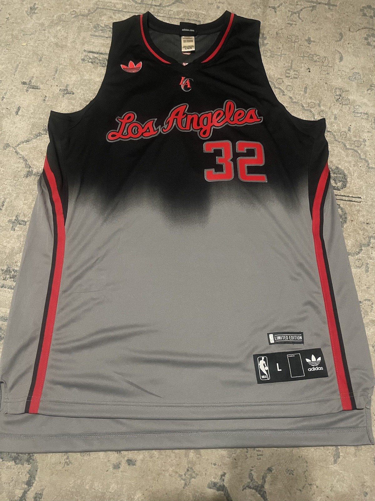 adidas Los Angeles Clippers #32 NBA Basketball Jersey Size L Black Gray Red thumbnail 2