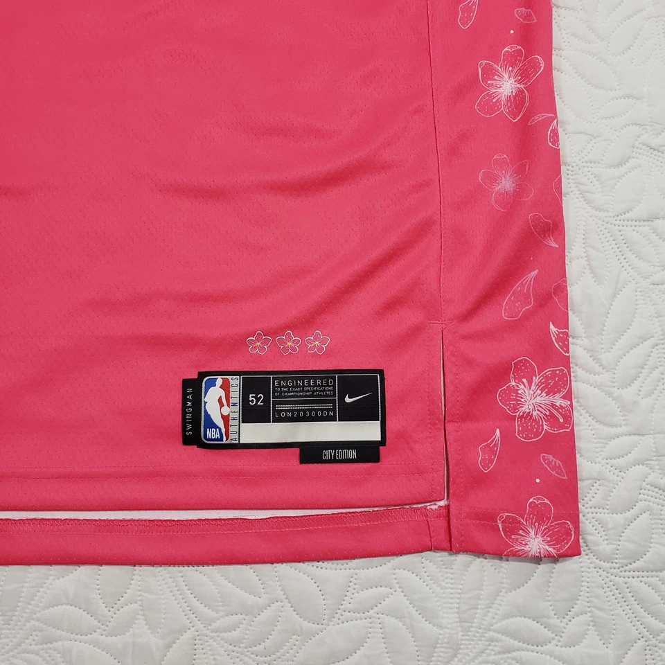 Camiseta Kristaps Porzingis XL Washington Wizards 2022/2023 Nike NBA City Swingman Foto 4 de 4