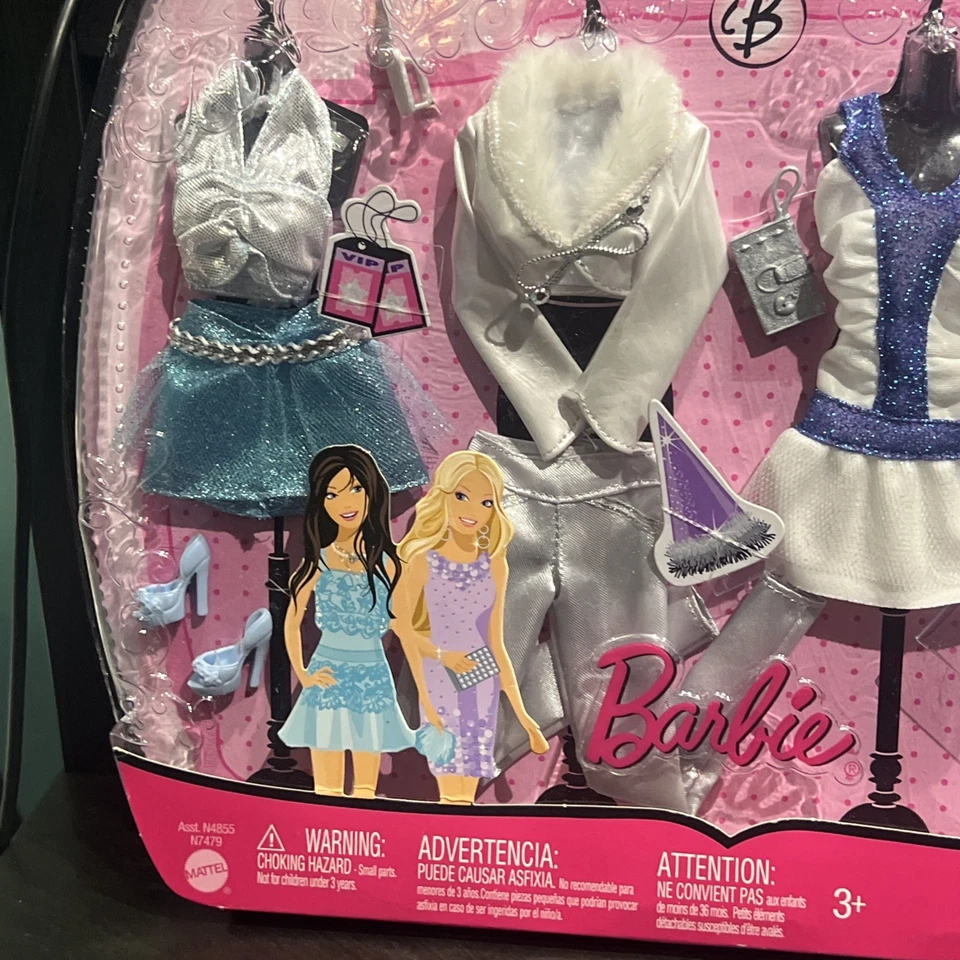 Barbie Fashion Fever N7479 Año Nuevo’s 4 Trajes, Mattel 2009 Barbie Ropa NUEVO Foto 4 de 4