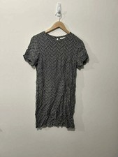 Women’s H&M Patterned Mini Dress - Size 6