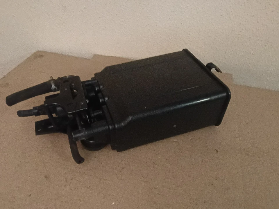 2005-2013 Toyota Highlander топлива пара древесного угля канистра P/N 77740-0E020 OEM - Изображение 4 из 4