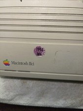 Vintage Apple Macintosh IIci M5780 empty case Very Nice And Clean No Cracks