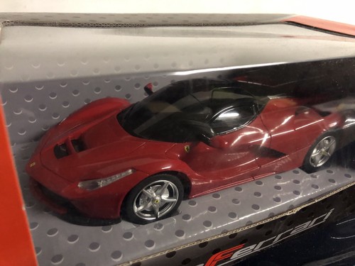 1:24 RASTAR FERRARI La Ferrari Radiocomandata Radiocontrol - Imagen 3 de 12