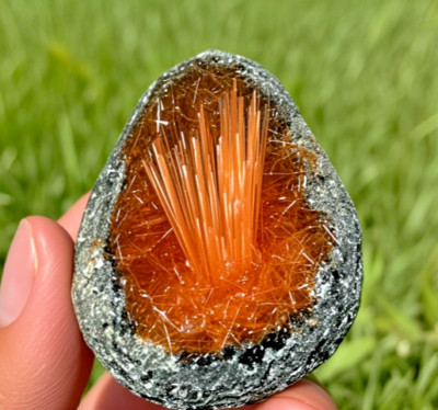 2025NEWFIND Goethite Magnetite Orange Copper Ore Crystal Sphere Cluster