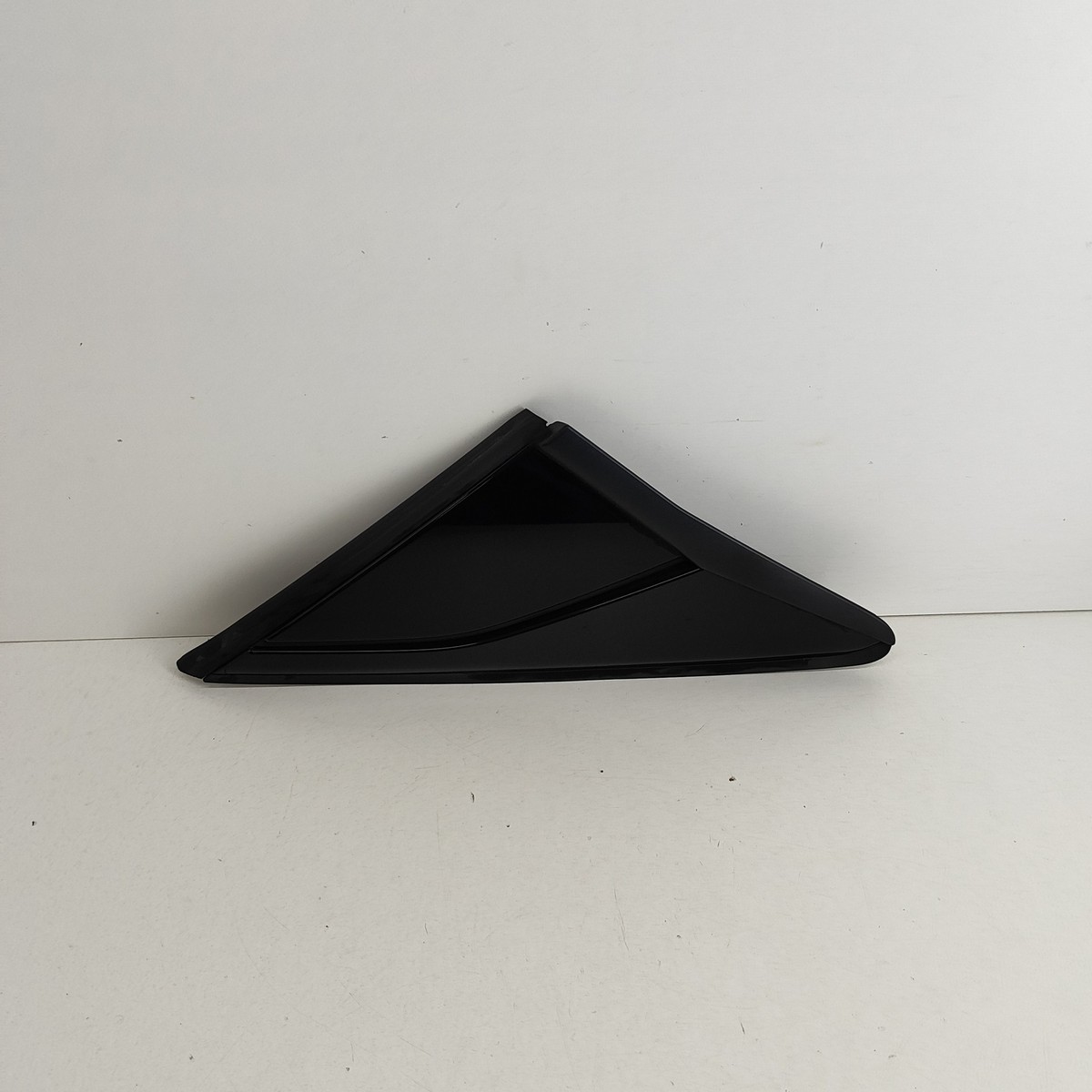 HONDA CIVIC Hatchback FK8 Type-R Rear Right C Pillar Trim 75424