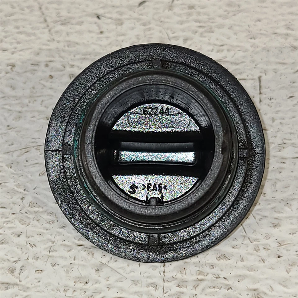 Dodge Challenger SRT8 2013 6,4 L tapa de llenado de aceite AA7020 Foto 4 de 4