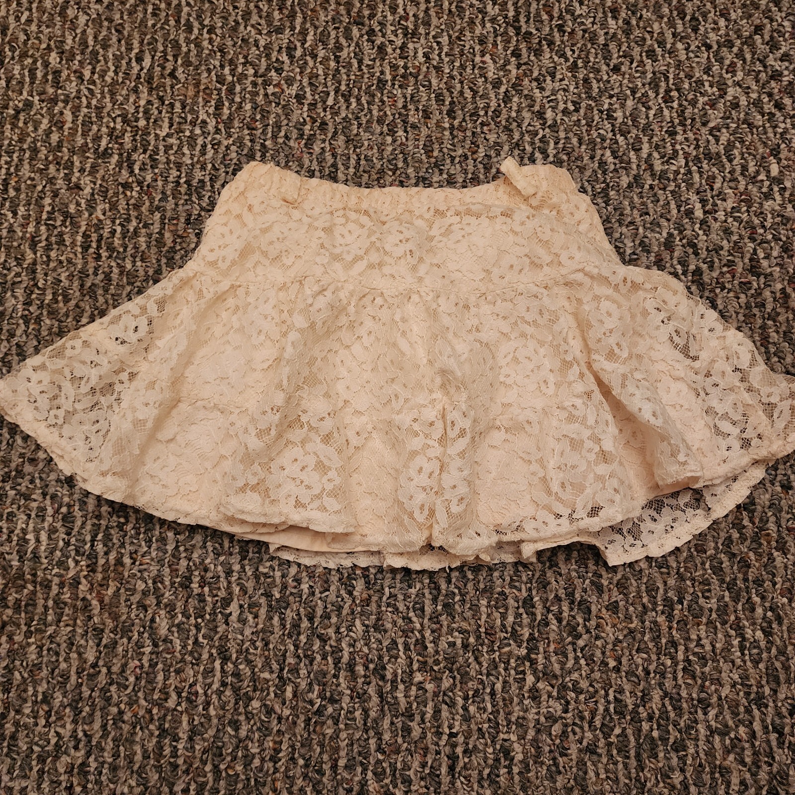 Picture 1 of 4