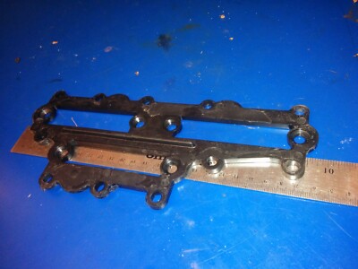 Used Cylinder Head Assembly For Force 70HP & Mercury/Chrysler 90HP Outboards – 719518 / 819857A3