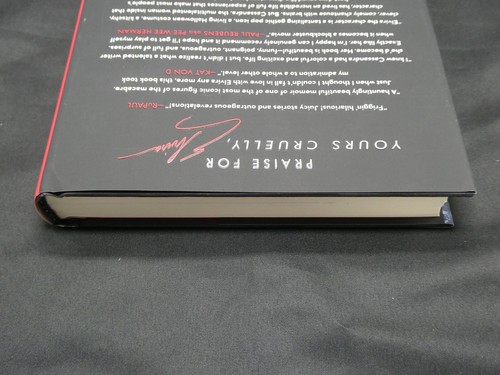Cassandra Peterson Elvira Signed 1st Printing HB Book Yours Cruelly JSA #TT73355 - Picture 6 of 11