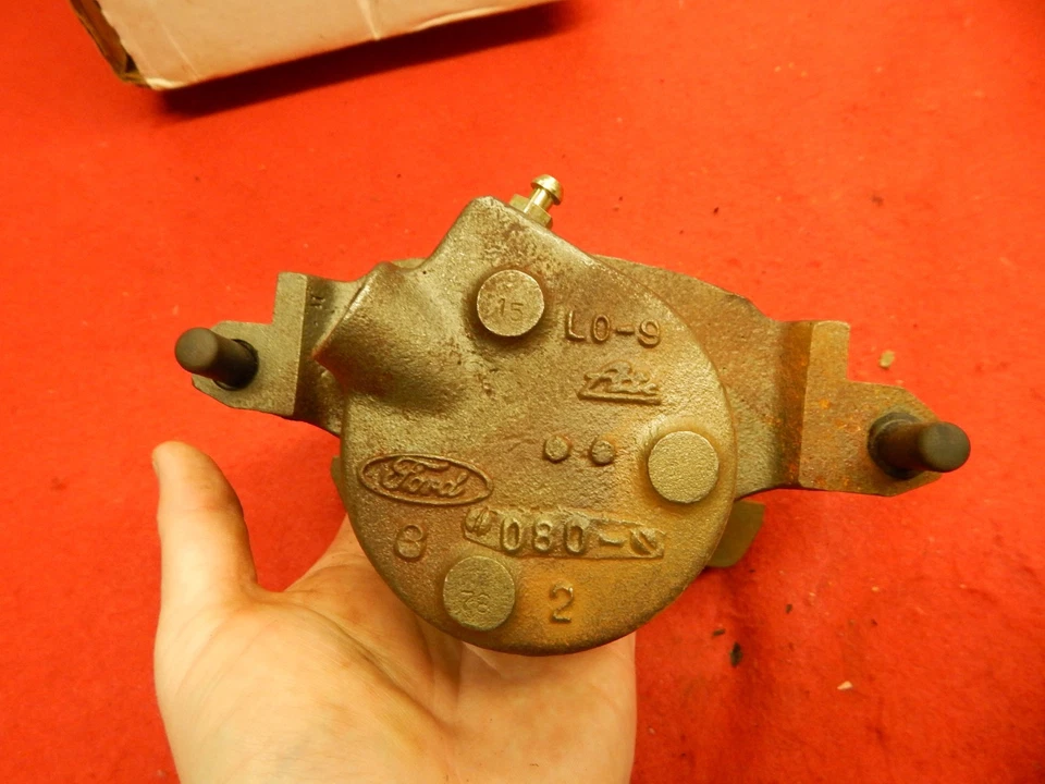 Pinza de freno delantera derecha Reman 78 79 Ford Mercury Mustang Capri #E0BZ-2B120-A Foto 2 de 4