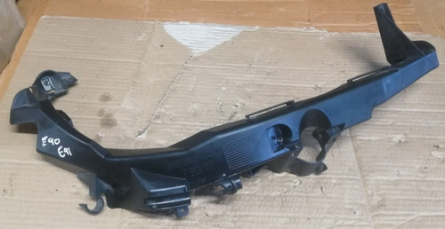 BMW 3ER E90 E91 2008-2012 SCHEINWERFER HALTER TRÄGERARM FAHRERSEITE RECHTS