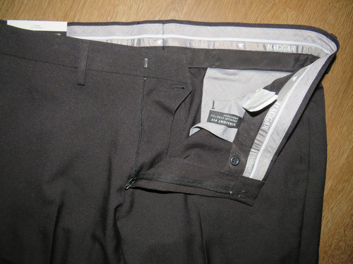 NEW! Men's HAGGAR Wrinkle Free Black Premium Stretch Dress Pants 36 X 30 NWT! - Picture 4 of 6