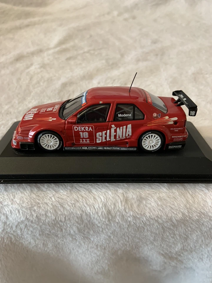1:43 diecast Minichamps Alfa Romeo #18, 1994 Class 2 Italy, S. Modena. (204) - Image 2 of 4