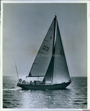 St Petersburg Florida Thunder Irwin 38 Sailboat Billy Johnson 8X10 Vintage Photo