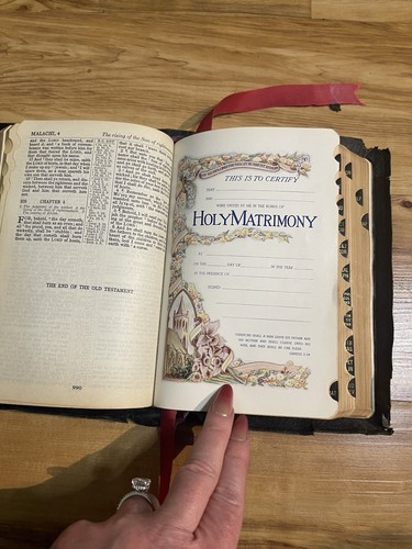 Bible Pronouncing Red Letter Teachers Edition KJV National Bible Press Leather - Picture 7 of 8