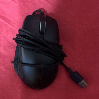 Razer Gaming-Maus USB, Schwarz, LED-Beleuchtung, 6 Tasten, Scrollrad, Optisch