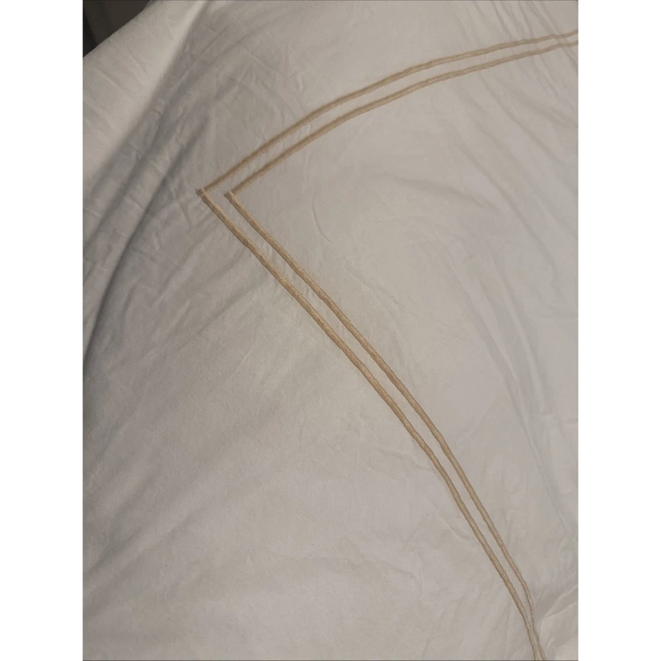 Frette double bourbon percale cotton duvet cover Italy white with gold Embroider - Image 2 of 3
