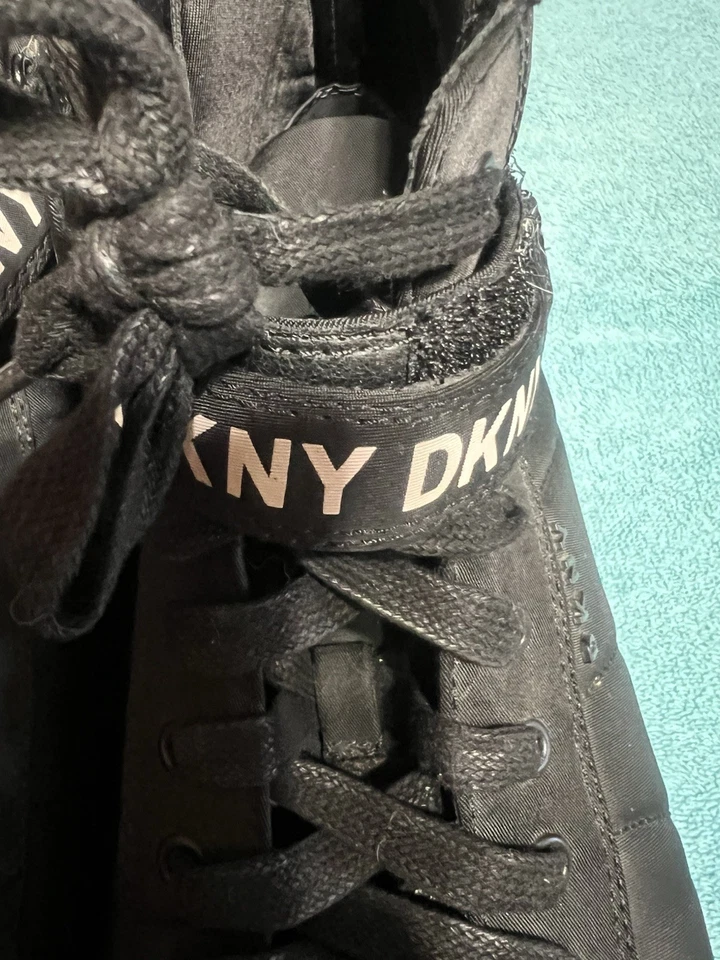 NEW Black DKNY shoes, High top Zip Sneakers Men's Size 12 M, DG385170 Mint! - Image 2 of 4