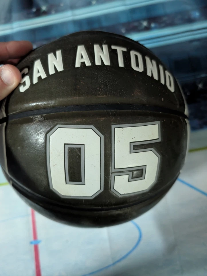 NBA San Antonio Spurs Robert Horry and Tim Duncan Signed Basketball *See Pics* - Image 4 of 4
