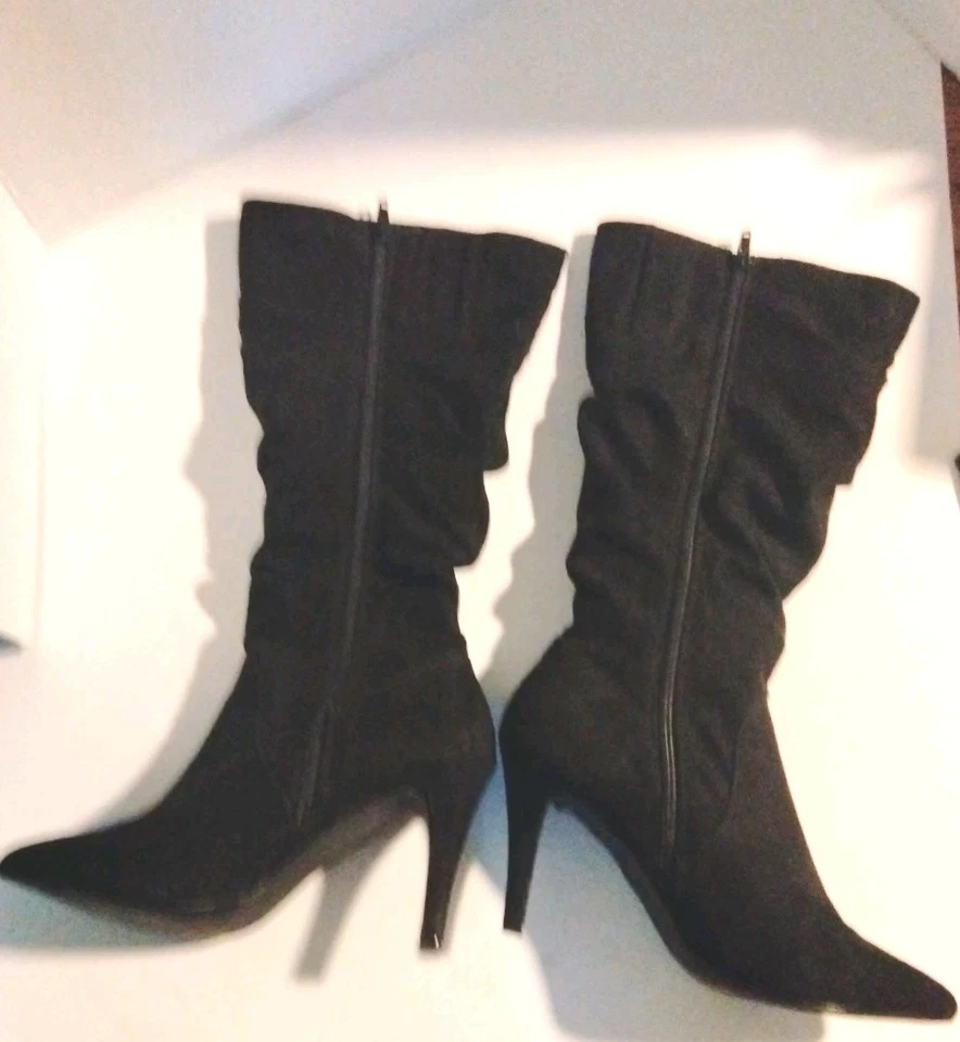 FERGALICIOUS BY FERGIE Nori Black Calf High Side Zip Boots Womans Sz 8 1/2M - Image 2 of 4
