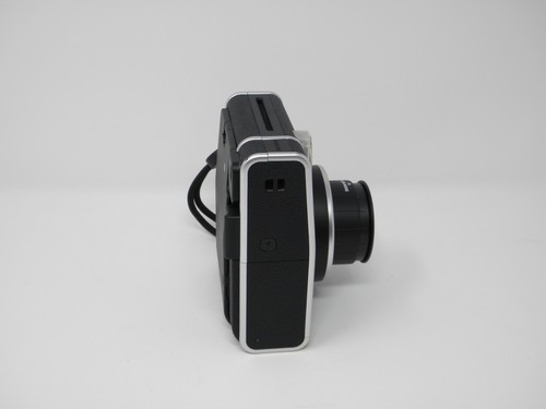Fujifilm Instax Mini 40 Black Instant Camera Tested - Picture 8 of 10