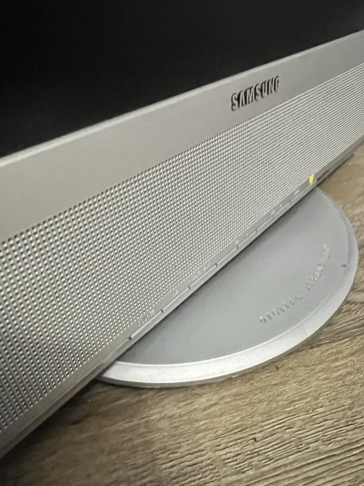 19" Samsung SyncMaster 710MP 4:3 LCD TV Monitor w/ TV Tuner 1280x1024 75 Hz - Image 3 of 4