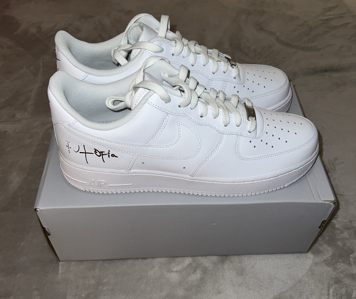 Nike Men's Air Force 1 '07 Travis Scott Cactus Jack Utopia Nike Men's Air Force 1 '07 Travis Scott Cactus Jack Utopia